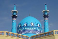 مساجد سنگرهای دفاع از دین اسلام هستند